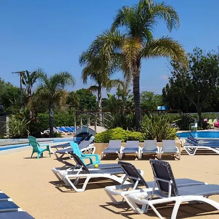 Apartamento 4 Etoiles, 6 Personnes, Climatisation, Parking, Piscine, Wi-fi Hyères