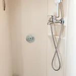 4 Etoiles, 6 Personnes, Climatisation, Parking, Piscine, Wi-fi Apartamento *