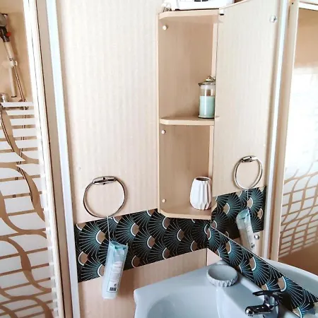 4 Etoiles, 6 Personnes, Climatisation, Parking, Piscine, Wi-fi Appartement Hyères