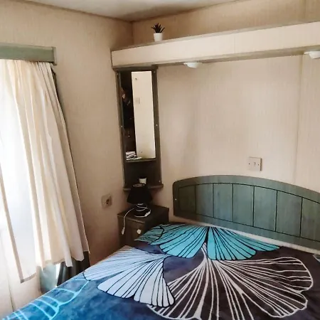 Appartement 4 Etoiles, 6 Personnes, Climatisation, Parking, Piscine, Wi-fi
